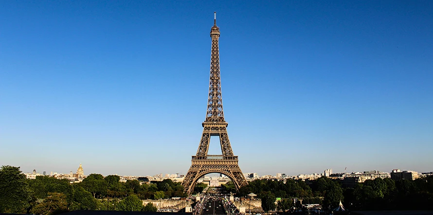 iranian-lawyer-in-france